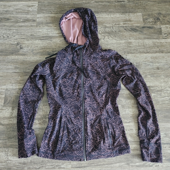 Lululemon Define Jacket - Picture 8 of 8